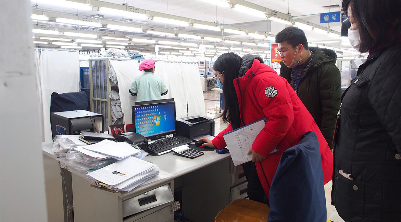 劉潭服裝反恐驗廠