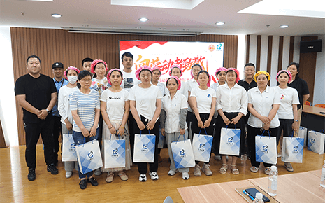 暖心座談優秀員工：劉潭服裝傳遞關懷致敬勞動者