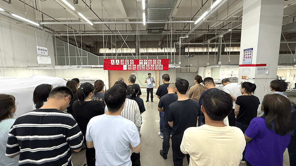 劉潭服裝：安全生產月培訓進車間，安全示范保平安
